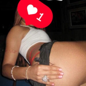 Hi, I’m Mariposa, a Latina girl who wants to invite you to meet me so we can have a nice and delicious time. You won’t regret it.