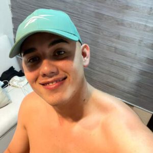 Hi, I’m Jhoan . Are you looking for good sex and adventures 😈