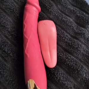 Bicuriosa con ganas de experimentar cosas con otra chica